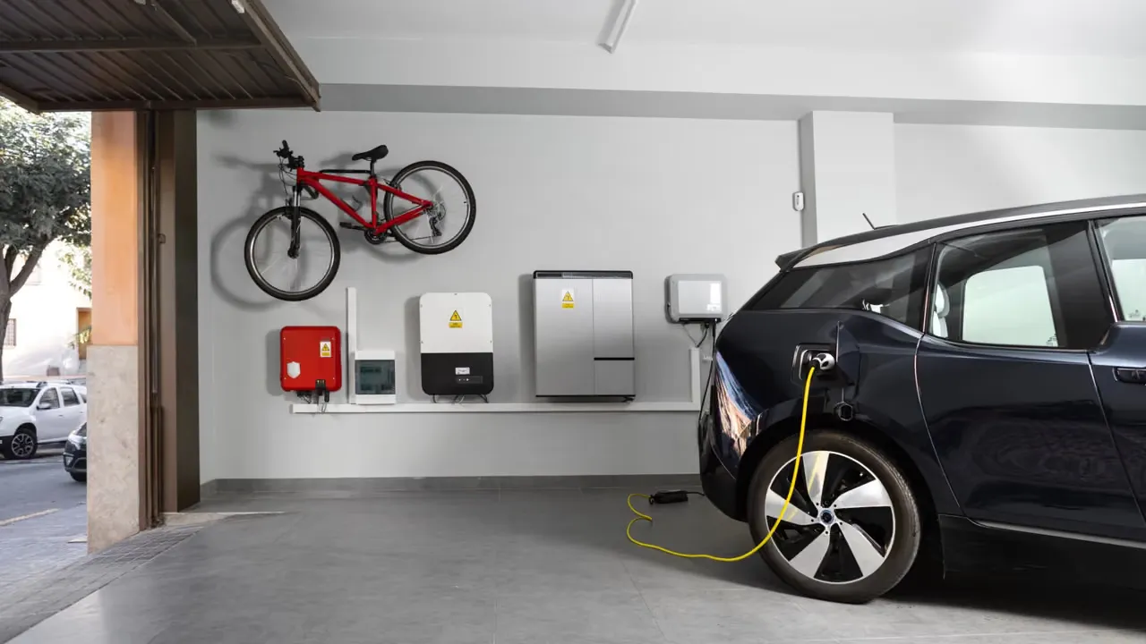 When Blackouts Strike EVs Save the Day